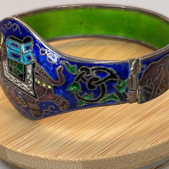 Rajasthani sterling silver coloured enamel elephant hinged cuff bracelet VNTG. - Picture 9 of 10